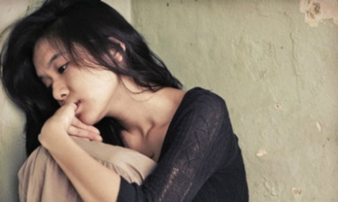 Chồng đuổi ba mẹ con khỏi nhà vì tôi không sinh được con trai