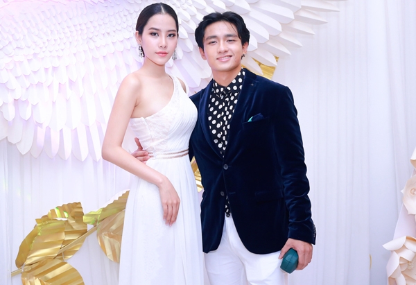 nam-em-tinh-tu-voi-ban-trai-cua-vu-ngoc-anh-4