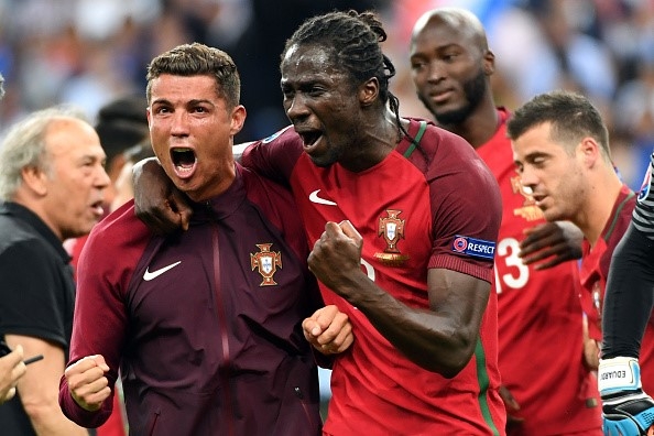 Ronaldo: 'Toi da xin Chua cho toi mot co hoi' hinh anh 2