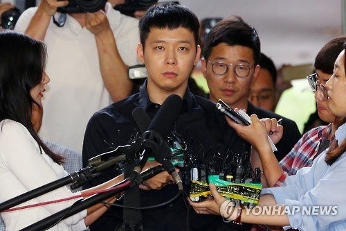 Yoochun thoat toi hiep dam vi thieu bang chung hinh anh 1