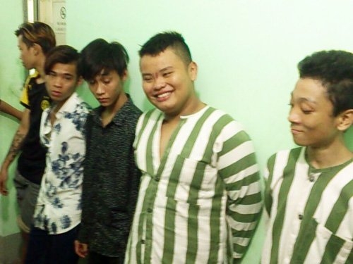 bat bang cuop nhi nghien hang da, gay hang chuc vu cuop hinh anh 1