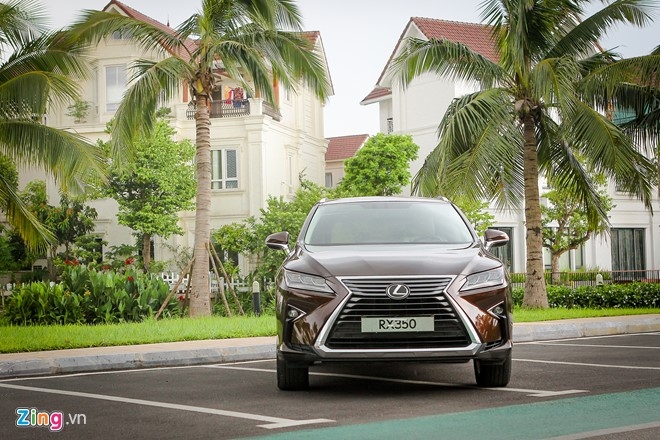 Danh gia Lexus RX350 2016: lot xac tu trong ra ngoai hinh anh 2