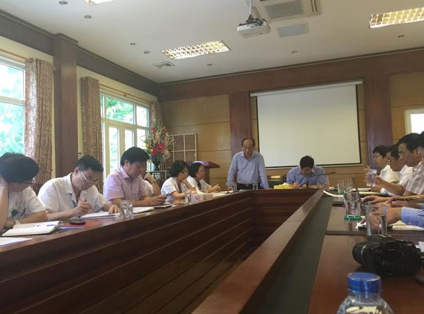 PGS.TS Lương Ngọc Khuê làm việc tại BV Nhi Trung ương. Ảnh: Tú Anh