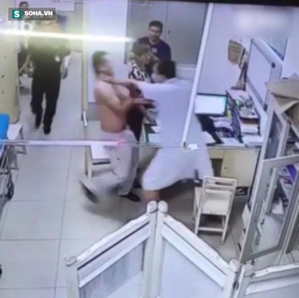 Phiền lòng chuyện bác sĩ và bệnh nhân đánh nhau ngay trong viện - Ảnh 2.