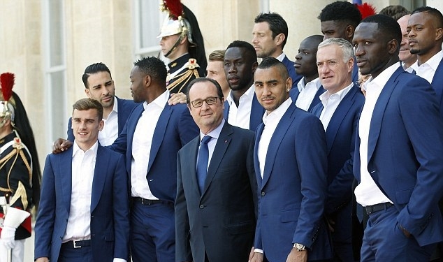 EURO 2016, tuyển Pháp, vô đào nha, Tổng thống Francois Hollande