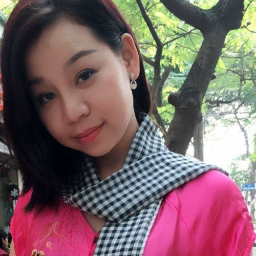 chong-lay-vo-moi-me-8x-chien-dau-voi-ung-thu-va-mot-minh-nuoi-con