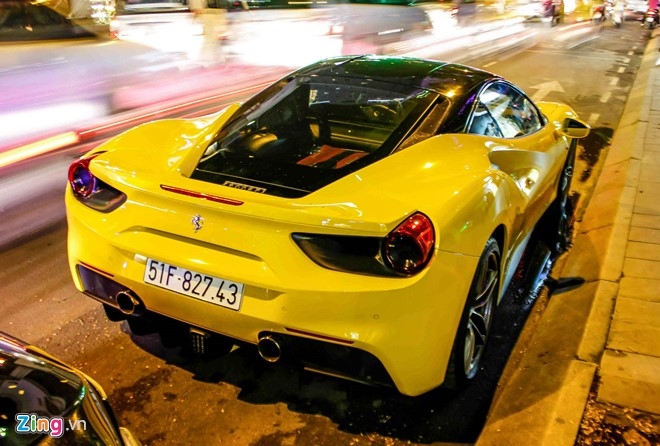 Loạt siêu xe mui đen nổi bật tại Việt Nam hình ảnh 6 Loat sieu xe mui den noi bat tai Viet Nam hinh anh 6