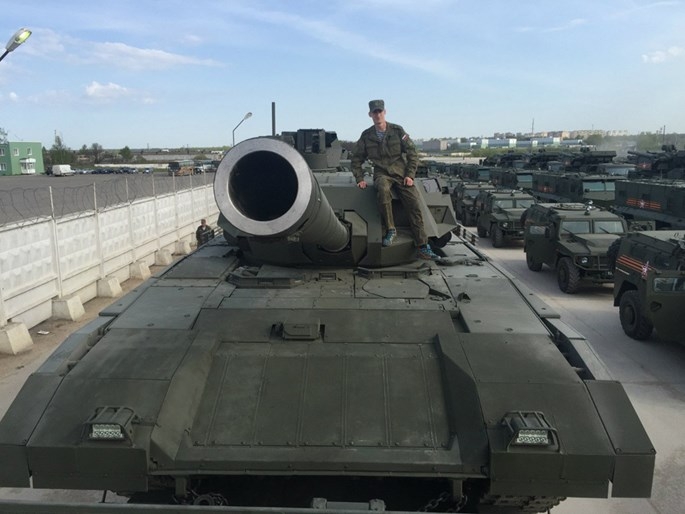 Nga chưa muốn thử nghiệm siêu xe tăng Armata ở Syria - ảnh 2
