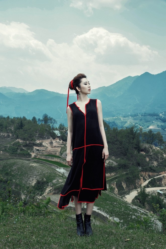 Thuy Ngan tao dang kieu sa giu nui rung Sa Pa hinh anh 3