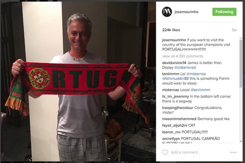  Vài giờ sau, Mourinho vẫn chưa hoàn hồn dù vui mừng với chiến thắng của tuyển Bồ Đào Nha 