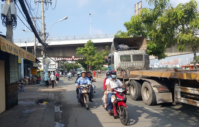 Lan manh moi hung thu giet 2 thanh nien o Sai Gon qua camera hinh anh 1