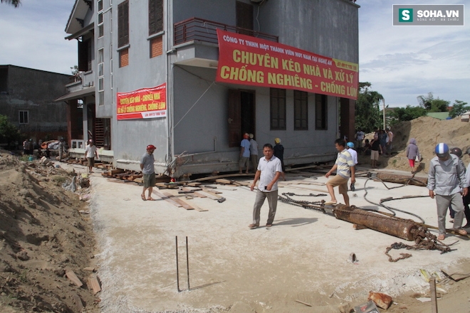 Quá trình di chuyển căn nhà nặng 800 tấn lùi xa 35m ở Nghệ An - Ảnh 9.