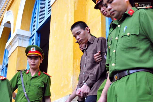 Tử tù Vũ Văn Tiến đã viết đơn gửi Chủ tịch nước xin tha tội chết - Ảnh 1.