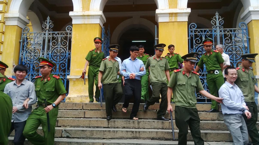 vu that thoat 9.000 ty dong o vncb: ca sang chua doc het cao trang hinh anh 2