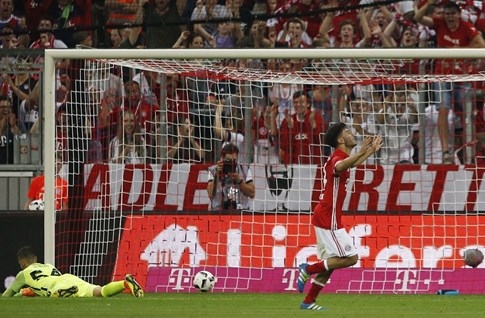 Guardiola khởi đầu ở Man City bằng trận thua Bayern Munich - ảnh 3