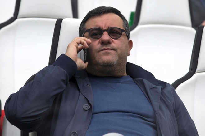 Sieu co Mino Raiola lam tien MU vu Pogba nhu the nao? hinh anh 1