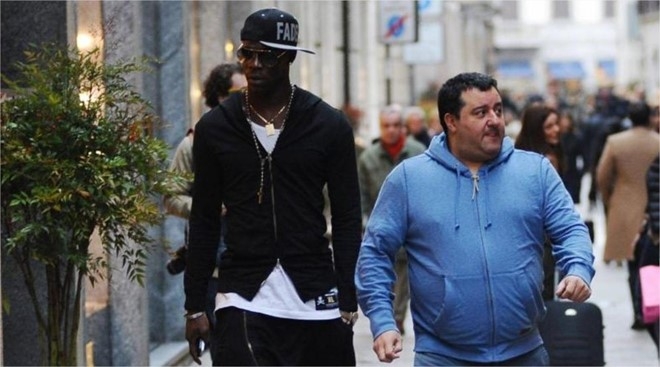 Sieu co Mino Raiola lam tien MU vu Pogba nhu the nao? hinh anh 3