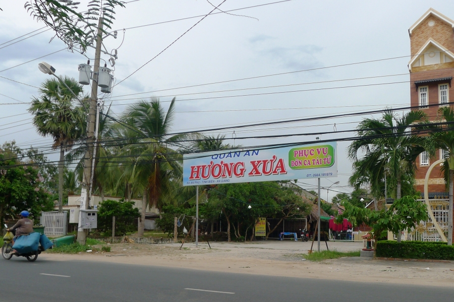 Cơ quan chức năng tỉnh An Giang khẳng định, Trung tá Thy đã lén lút đưa súng qua biên giới từ trước.