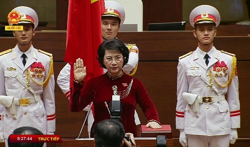 ba-nguyen-thi-kim-ngan-tuyen-the-nham-chuc