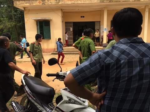 Chủ quán ăn từng làm phó công an xã đầu thú vì... đâm chết người - Ảnh 1