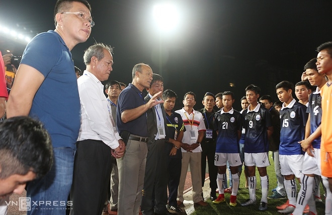 Niềm vui vỡ oà của U16 Việt Nam khi vào chung kết - ảnh thể thao