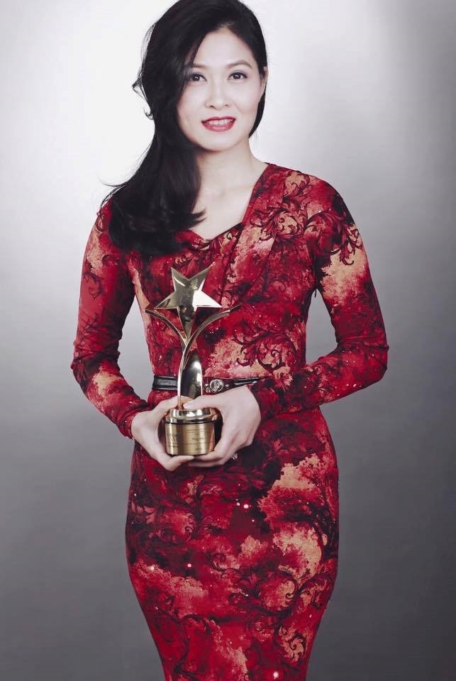 Thuy Ha: ‘Chong van doi toi den 3h sang’ hinh anh 2