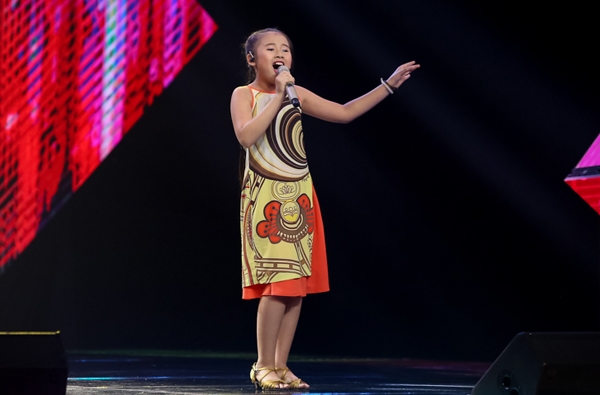 be-10-tuoi-khoe-giong-hat-khung-tai-the-voice-kids-5