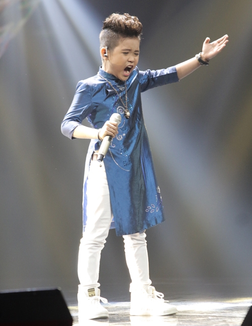 be-10-tuoi-khoe-giong-hat-khung-tai-the-voice-kids-14