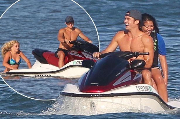 Orlando Bloom mung khi Miranda Kerr dinh hon hinh anh 3