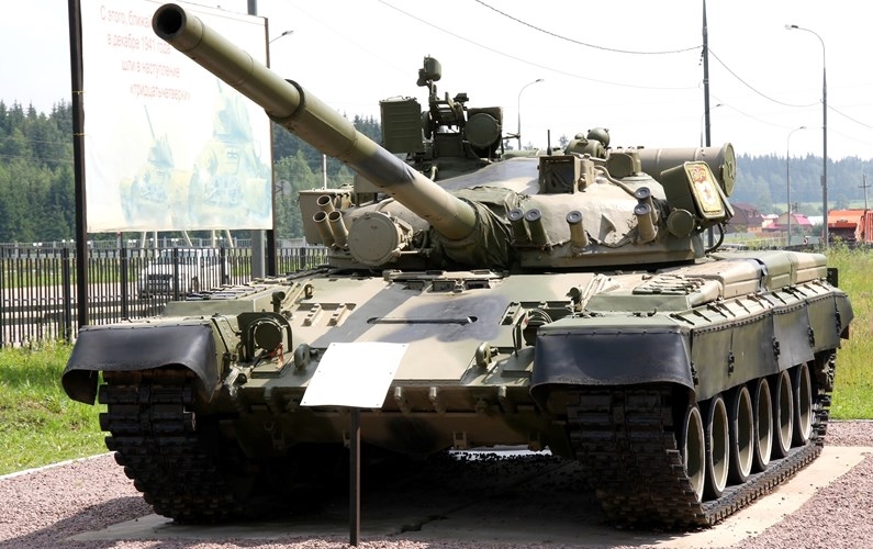 Tuong tan xe tang T-80B Nga muon ban cho Viet Nam-Hinh-3