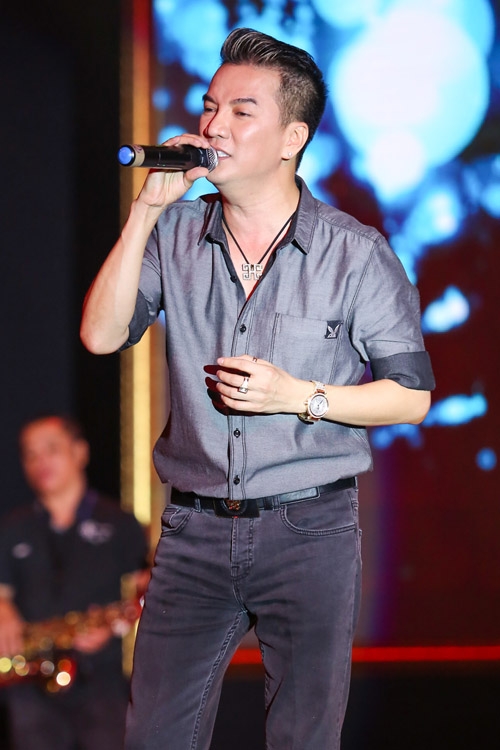 mr-dam-doi-gam-chan-ho-ngoc-ha-6