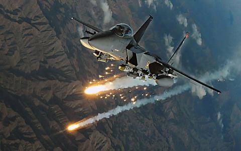 Bao My: Tiem kich Su-27 thua suc ap dao F-15 