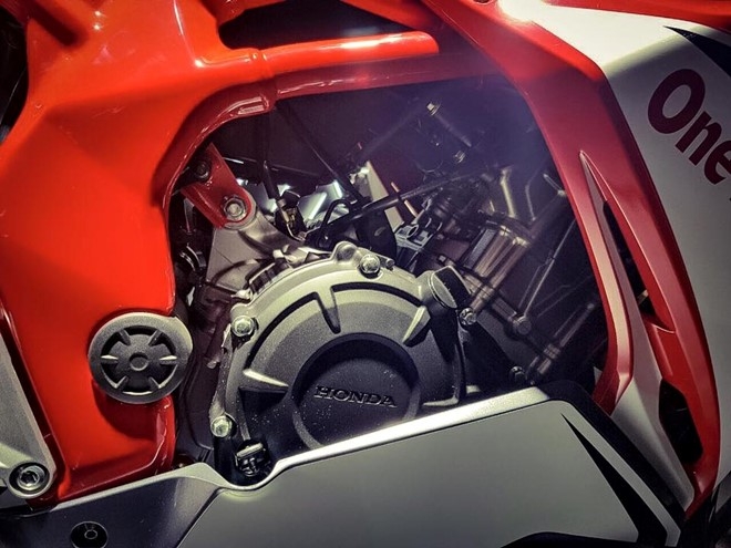 Chi tiet Honda CBR250RR 2016 gia gan 4.800 USD vua ra mat hinh anh 6