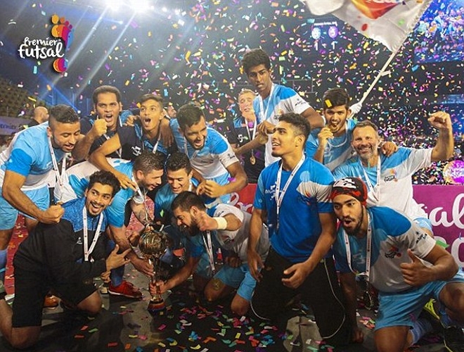 Giggs đăng quang ngôi vô địch bóng đá trong nhà - ảnh thể thao