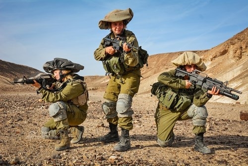 [ẢNH] Bóng hồng sa mạc trong Quân đội Israel - Ảnh 12.