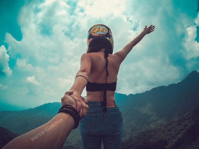 Đây chính là bộ ảnh Nắm tay em đi khắp thế gian phiên bản Việt đẹp và lãng mạn nhất! - Ảnh 2. Đây chính là bộ ảnh Nắm tay em đi khắp thế gian phiên bản Việt đẹp và lãng mạn nhất! - Ảnh 2.