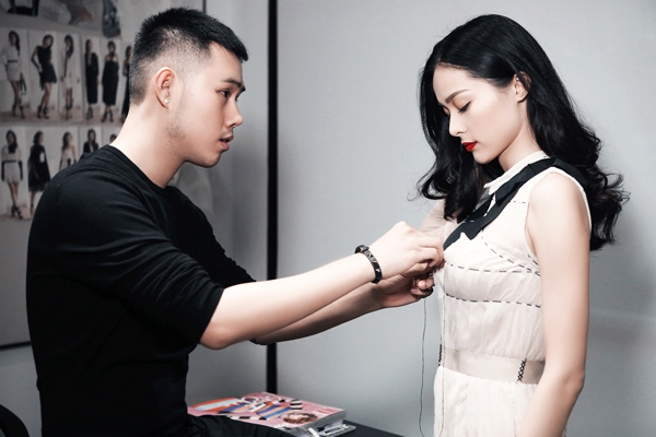 ha-vi-sexy-voi-vay-ren-xuyen-thau-5