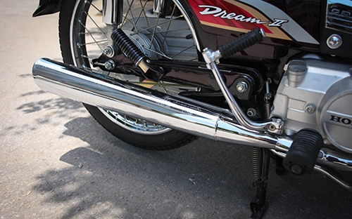 chi-tiet-honda-dream-ii-hang-suu-tam-o-ha-noi-9