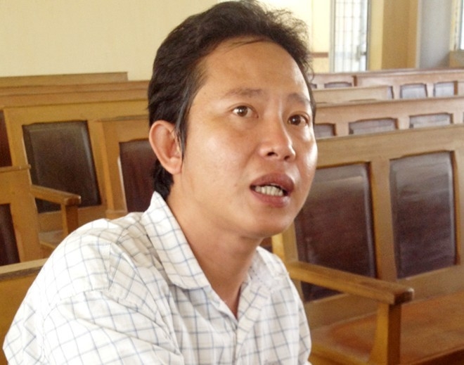 Mot trung ta o mien Tay bi kien vi no sung ban nguoi hinh anh 1