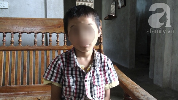 Chuyện đời bất đắc dĩ của người mẹ nhí tuổi 13 vì bị bạn thân của bố hại đời