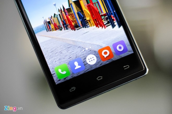 Mo hop smartphone 4G, ho tro cam bien van tay re nhat VN hinh anh 4