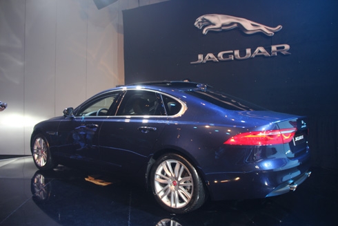 jaguar-xf-the-he-moi-ra-mat-thi-truong-viet-nam-4