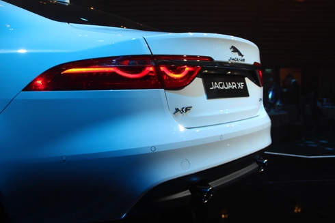 jaguar-xf-the-he-moi-ra-mat-thi-truong-viet-nam-5