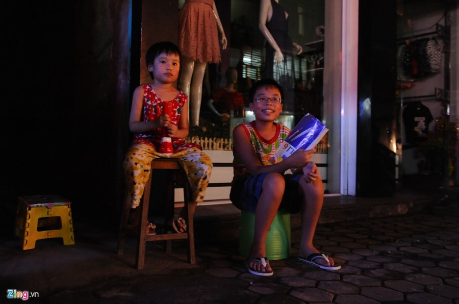 Thanh pho Nam Dinh chim trong bong toi sau bao hinh anh 7