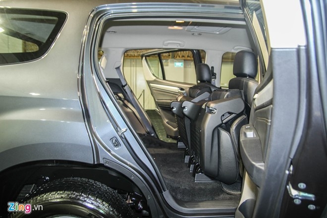 Chi tiet Isuzu MU-X: Doi thu gia mem cua Toyota Fortuner hinh anh 10