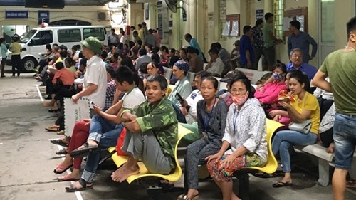 Hà Nội: Bát nháo “cò” bệnh viện - ảnh 1