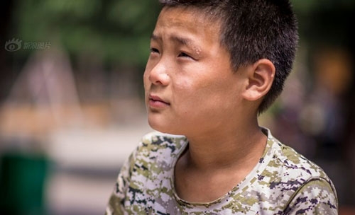 cau-be-nhat-rac-kiem-tien-giup-me-ke-chua-benh-ung-thu-5