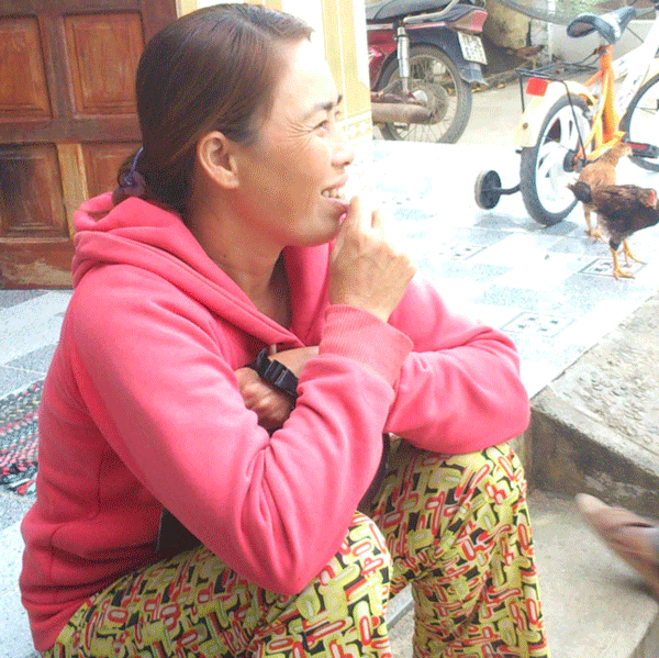  Chị Mai kể về cặp vợ chồng hàng xóm 