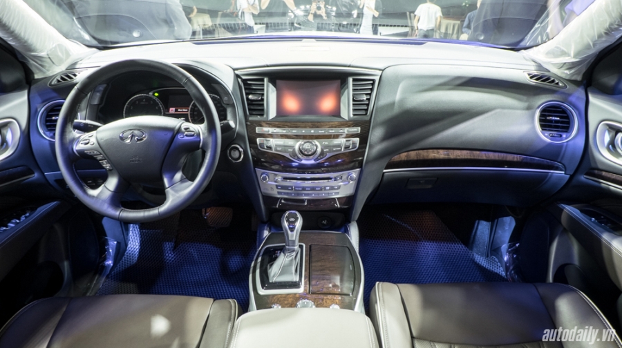 Infiniti QX60 (24).jpg