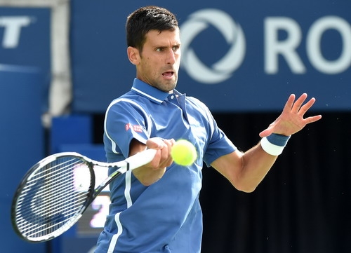 Djokovic thi đấu dũng mãnh, toàn diện